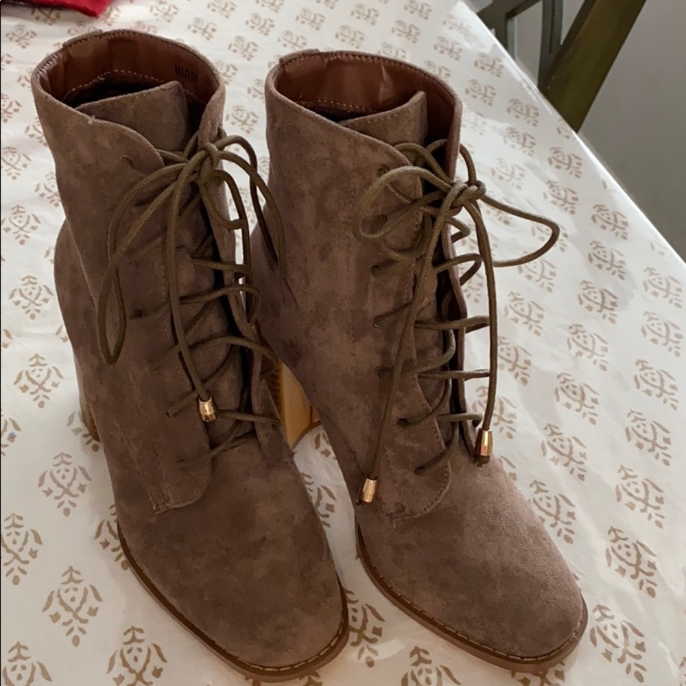 boots